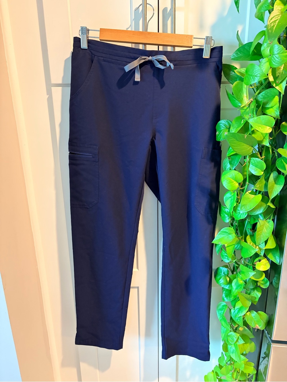 FIGS Small Navy Drawstring Cargo Pants Scrub Bottoms